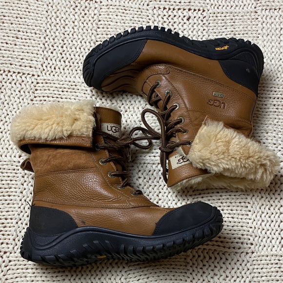 UGG Adirondack Genuine Sheepskin Shearling-Lined Leather Boots Size 8.5 - Picture 1 of 11